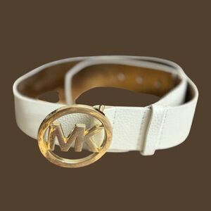 Michael Kors Winter White Ladies Genuine Leather Belt / SZ: Small